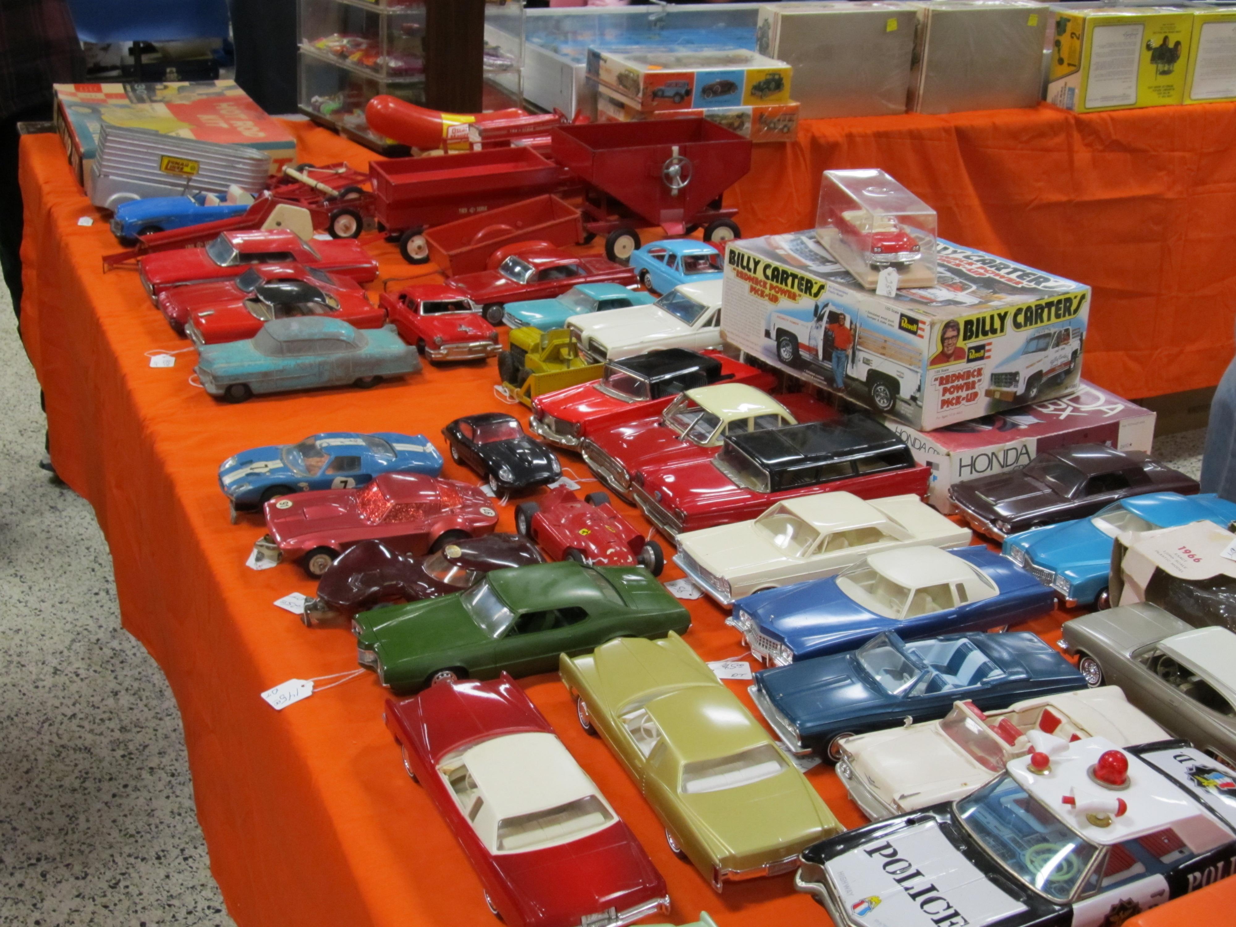 Mike Dunn’s Legendary Milwaukee Miniature Motors Toy Show