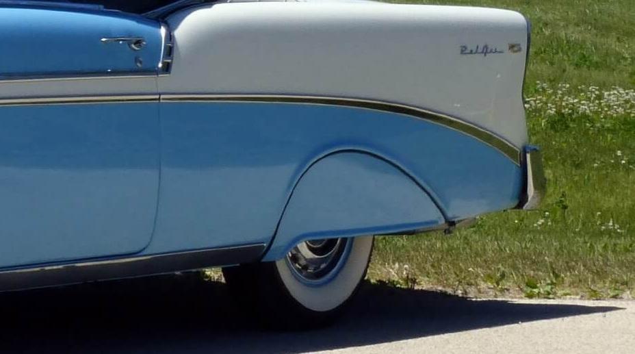 1956-Chevrolet-Bel-Air-Blue-White-21.jpg.f489e7e459076a8c75b11c9d63b8f17e.jpg