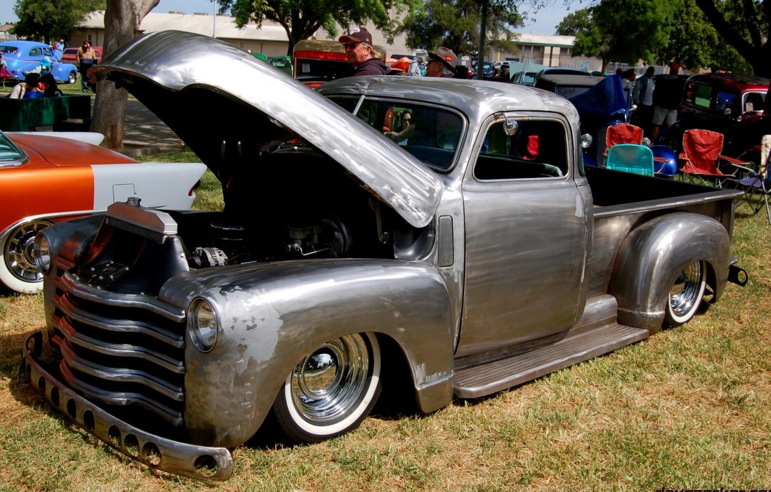 bare-metal-hot-rods-3-original.jpg