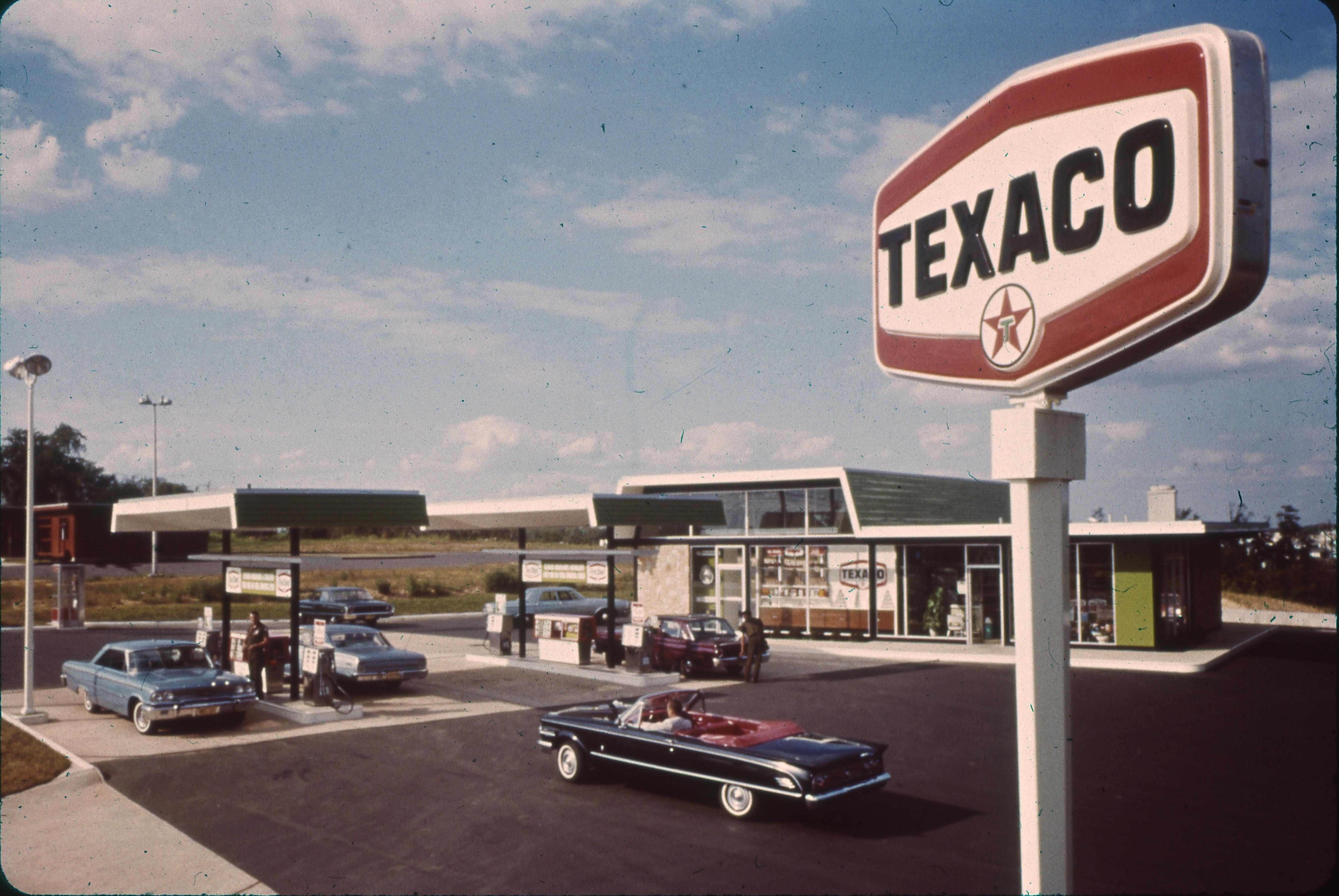 Texaco-home.jpg.7b04151972cb52c1ac511adf88e335d1.jpg