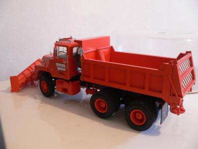 post-11195-0-02508200-1428514426_thumb.j