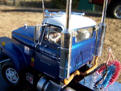 post-15693-0-55825500-1432842363_thumb.j