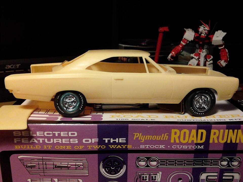 Amt 1968 hotsell plymouth roadrunner