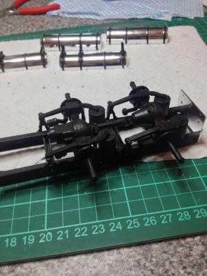 post-9591-0-91701800-1428771105_thumb.jp